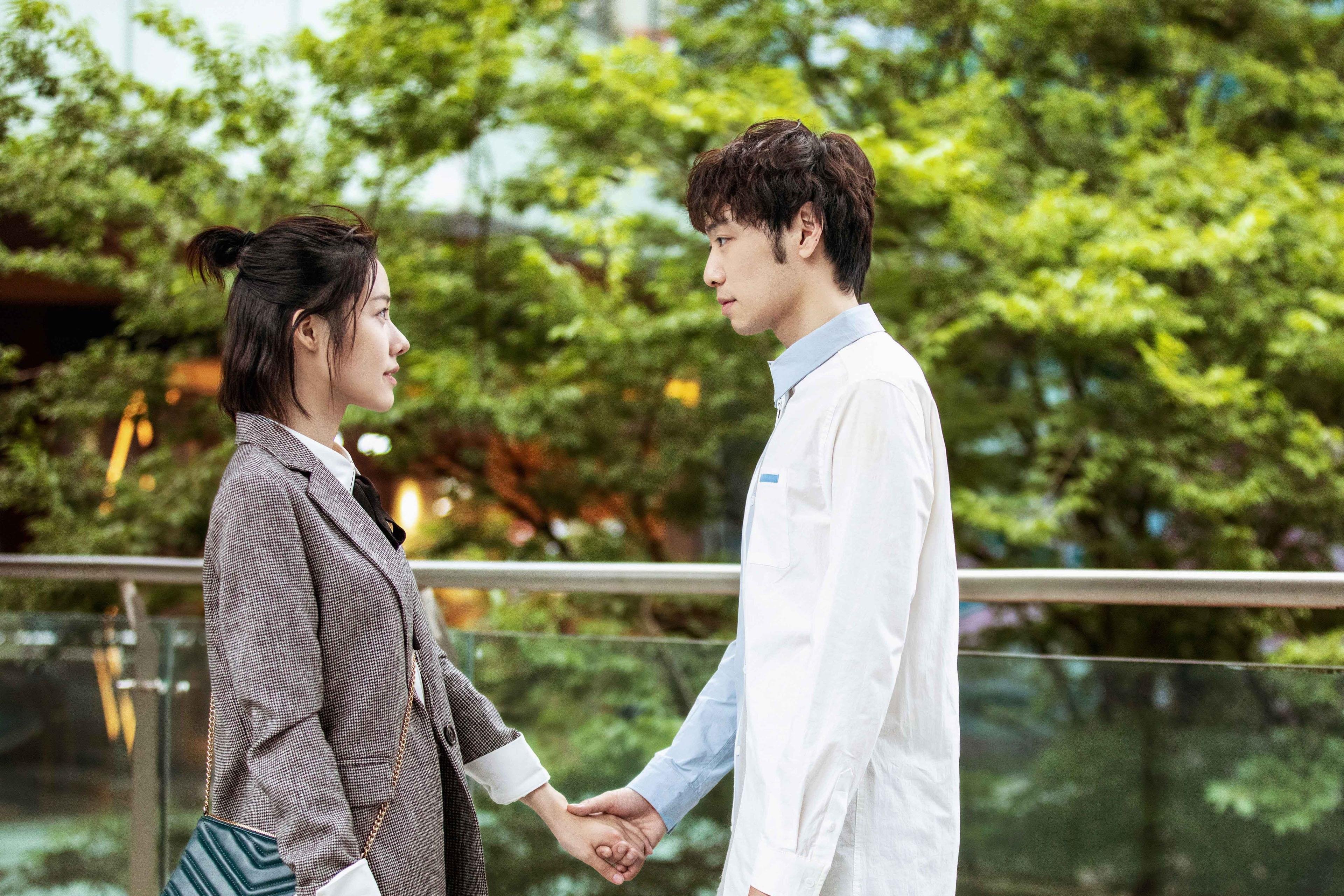 球队中场压制能力对数据结果的深层影响,足球全场压制