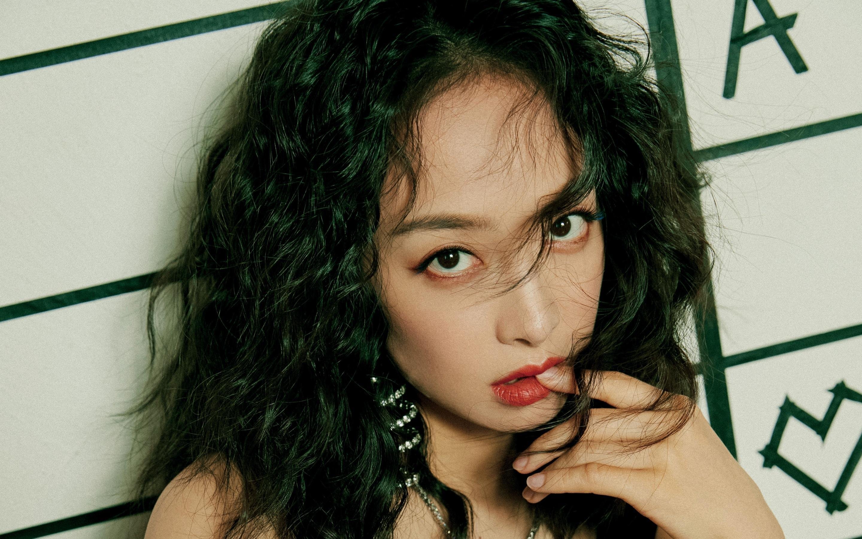 中立代表队A男队自由泳冲刺爆发,中国队自由泳接力铜牌