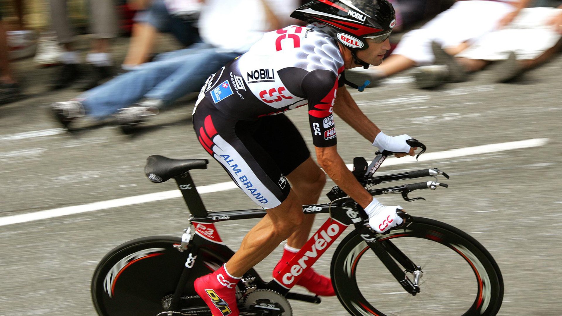 全国越野摩托车大奖赛高手云集，全国越野摩托车锦标赛