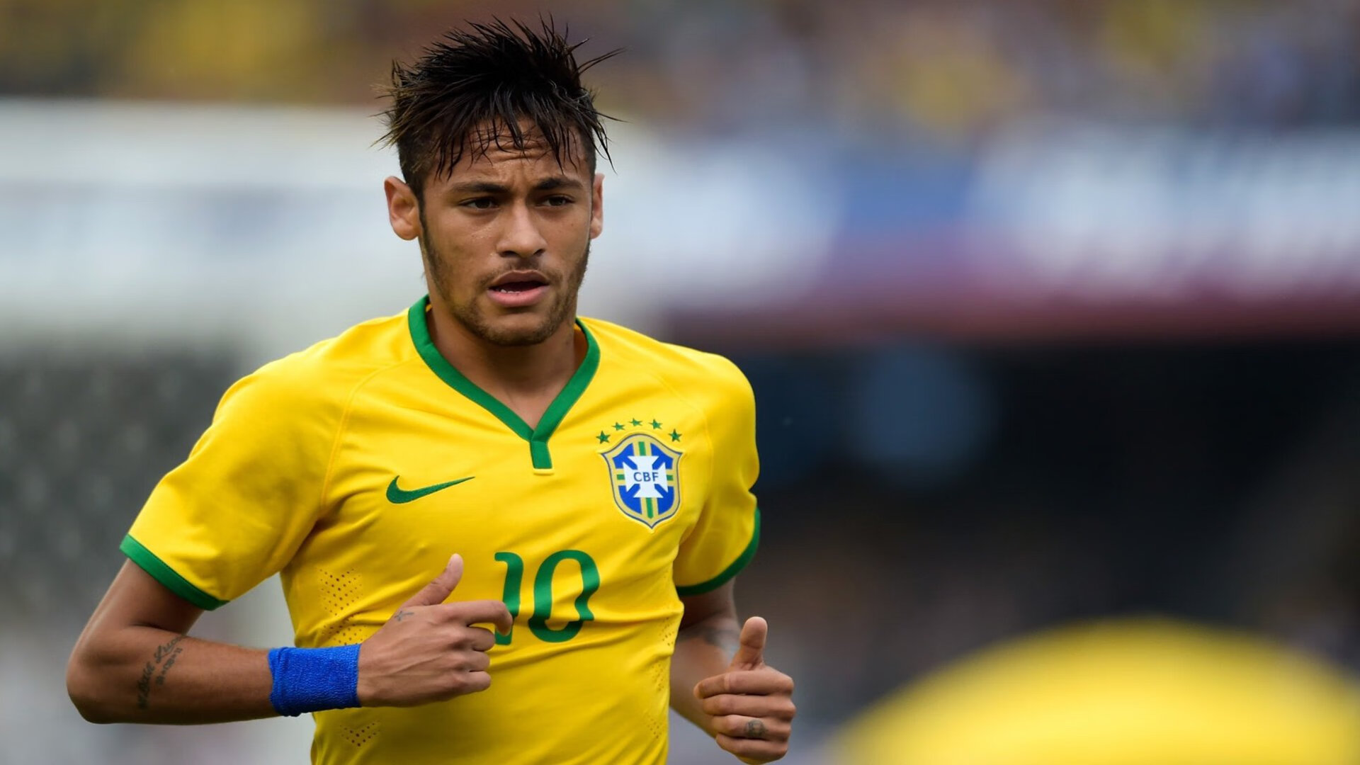 球迷文化盛宴：从欧洲到亚洲的足球狂欢，中国足球球迷文化